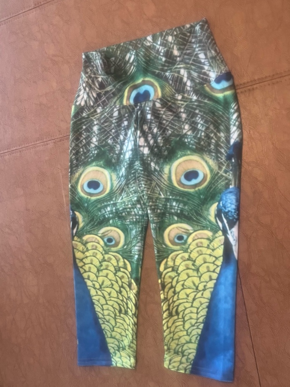 OM Shanti Noli Yoga Women's Small Peacock Print Leggings Green & Blue